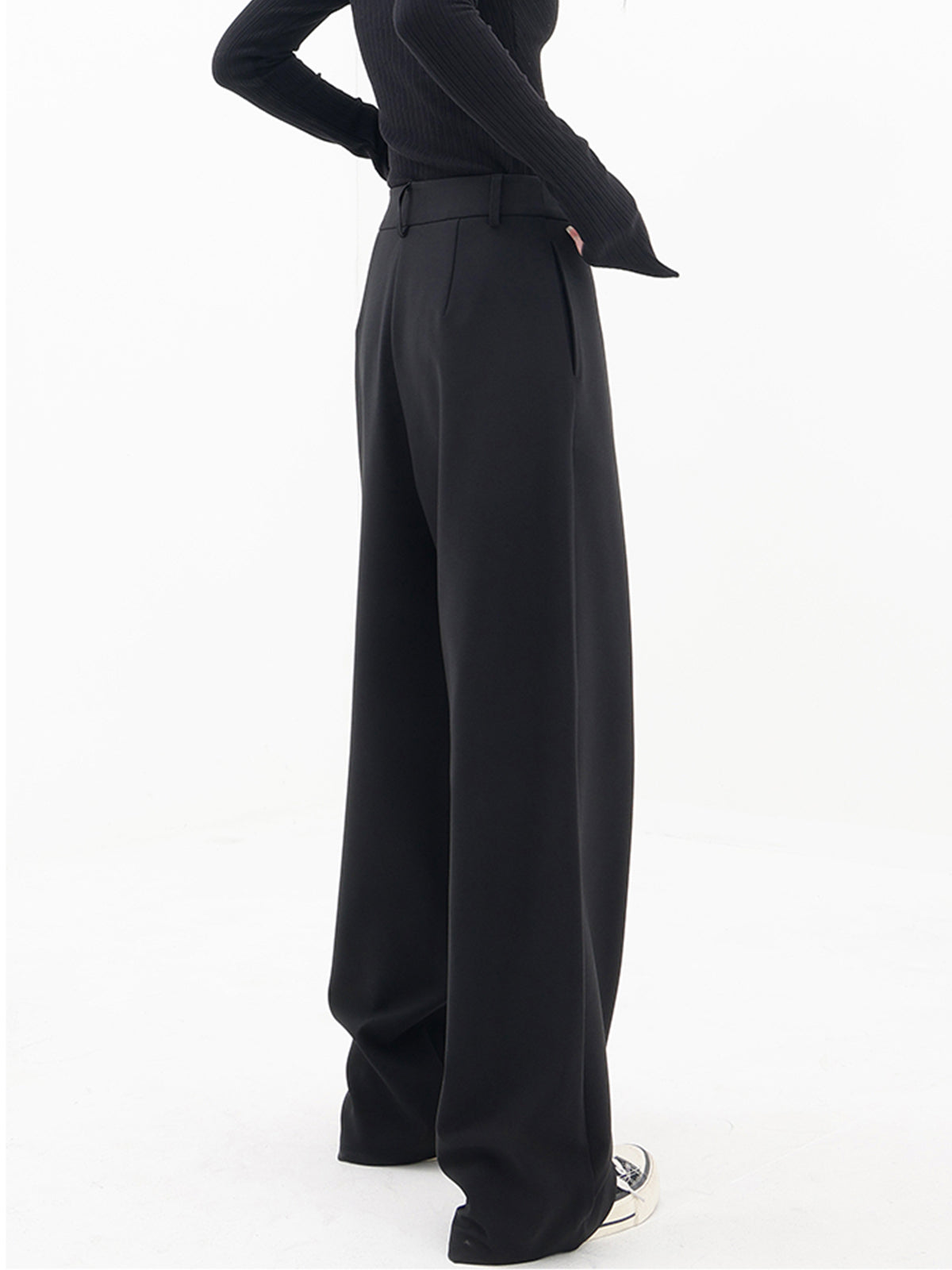 Blanch Pants | Women's Wide-Leg Trousers with Asymmetric Buttons