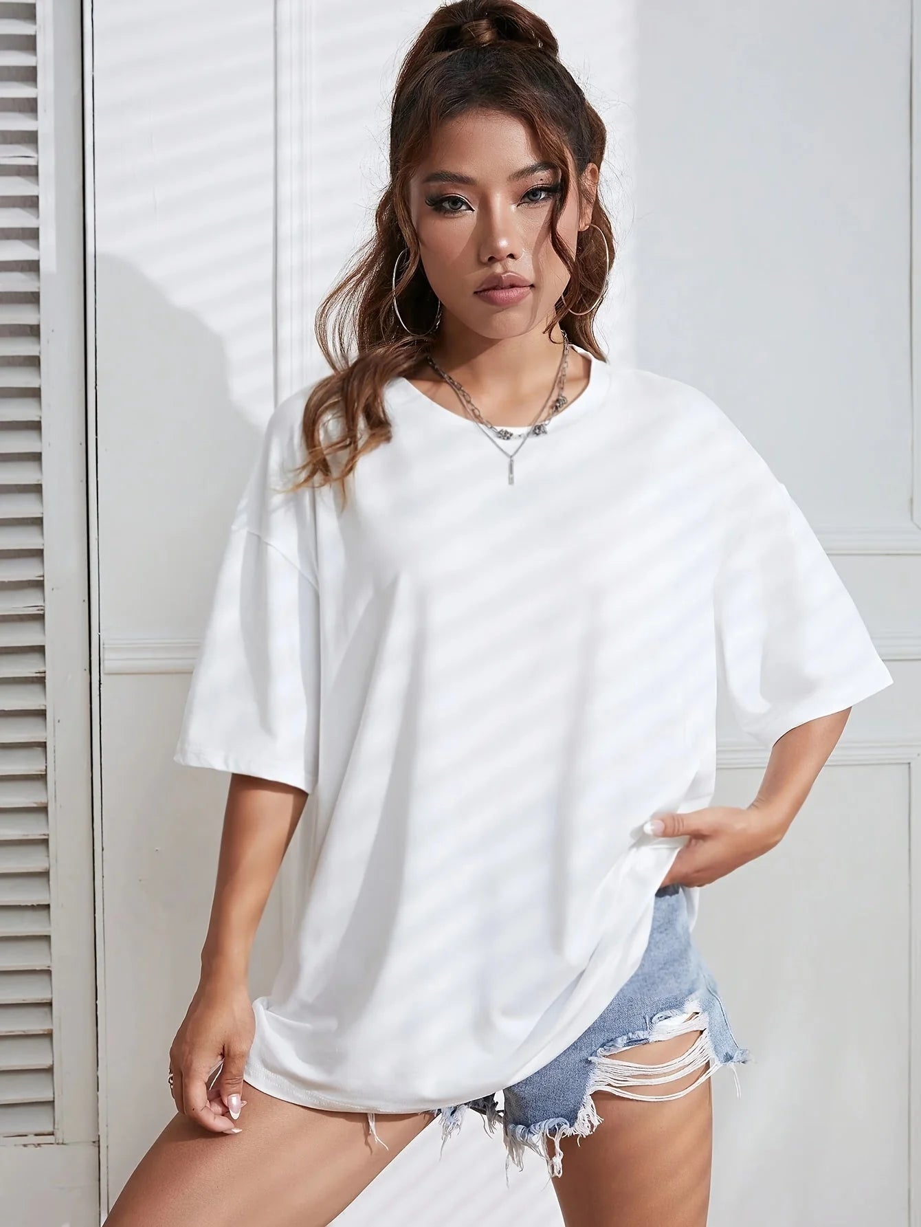 Olivette Shirt | Round Neck Sporty Y2K T-Shirt with Loose Short Sleeves