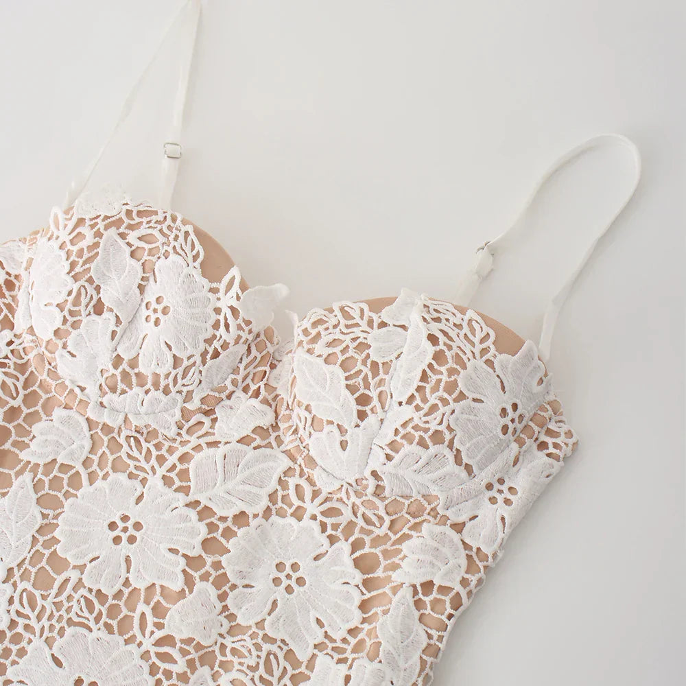 Rianne Dress | Lace Formal Dress – Elegant Sweetheart Neckline