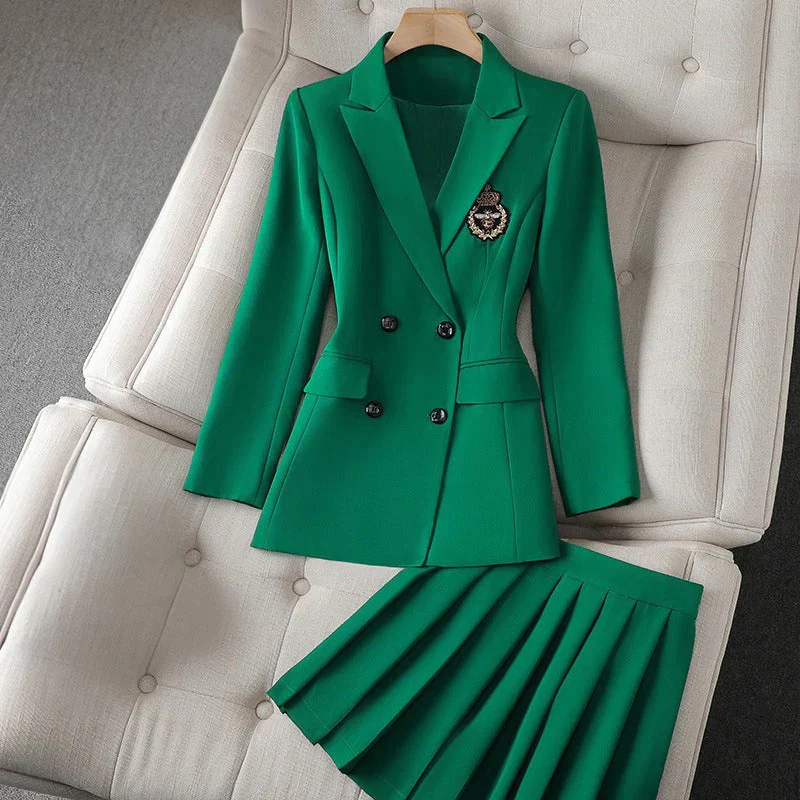 Women’s Blazer – Slim Fit – Wool Blend – Double Breasted – Crest Detail – Hip Length