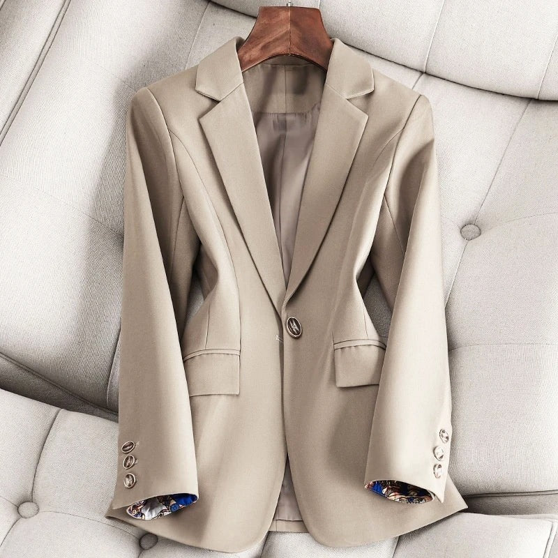 Women’s Blazer – Tailored Formal Fit – Notched Lapel – Single Button – Flap Pockets