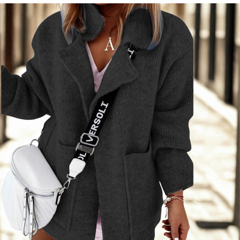 Women’s Cardigan - Oversized Loose Fit - Notched Lapel Collar - Open Front - Patch Pockets