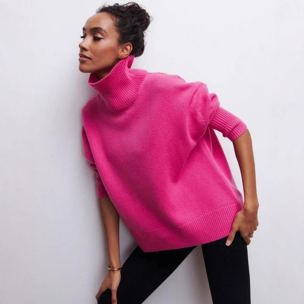 Women’s Knit Turtleneck Sweater – Oversized Fit – Wool Blend – Cropped Ribbed Hem