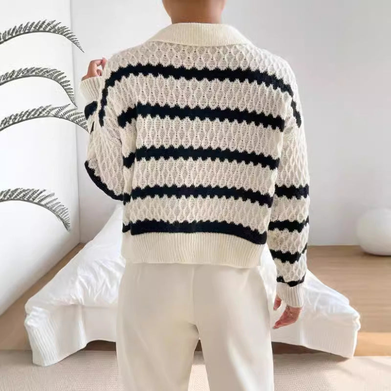 Women’s Pullover Sweater – Relaxed Fit – Polo Collar – Chunky Knit Striped Design