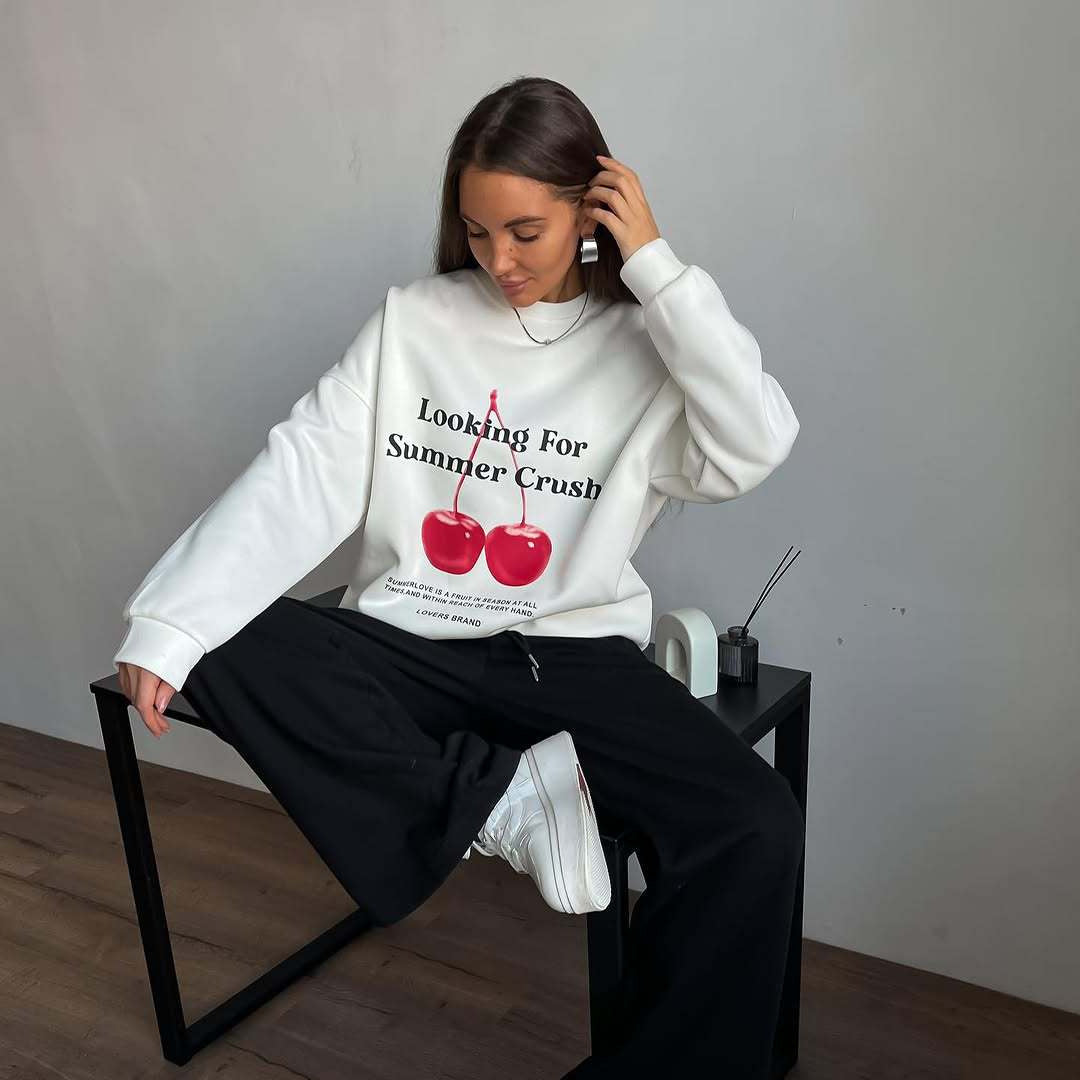 Women’s Pullover Sweatshirt – Oversized Fit – Cotton Feel – Graphic Cherry Print – Crew Neck – Long Sleeve