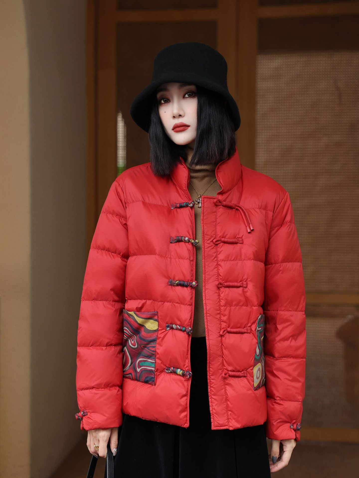 Women’s Quilted Puffer Jacket – Loose Fit – High Collar – Frog Closures – Patterned Pockets