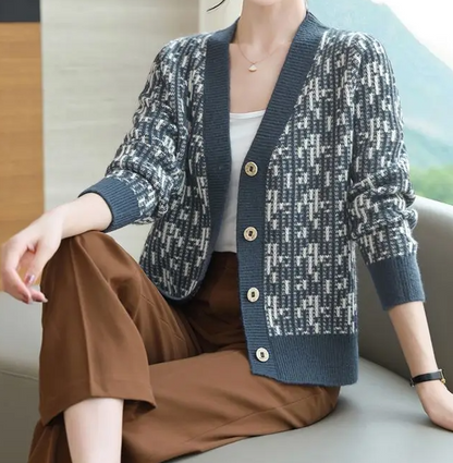 Sienna Regular Fit Cardigan | V-Neck 3/4 Sleeve Cardigan