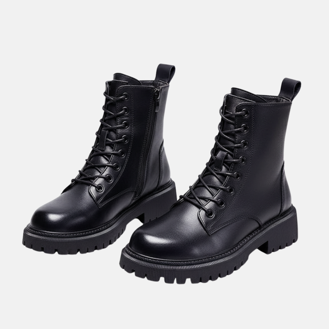 Women’s Ankle Boots – Lace-Up Front – Plush Lining – Chunky Lug Sole – Side Zip