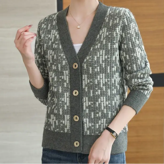 Sienna Regular Fit Cardigan | V-Neck 3/4 Sleeve Cardigan