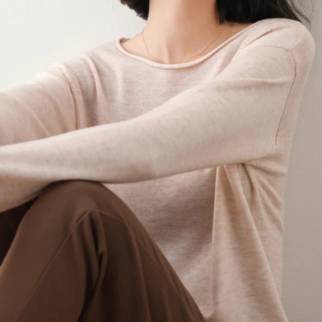 Vittoria Ribbed Relaxed Fit Knit Top | Scoop Neck Long Sleeve Knit Top