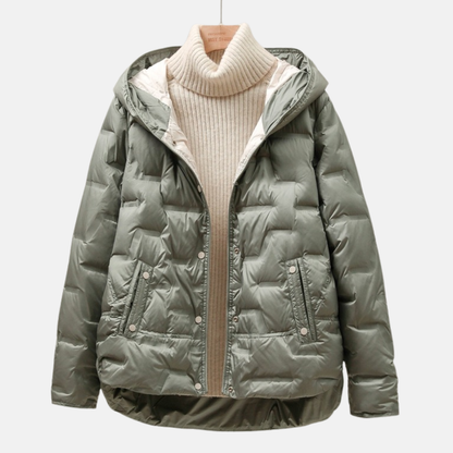 Women’s Quilted Down Jacket – Relaxed Fit – Puffer Style – Hooded – Snap Closure