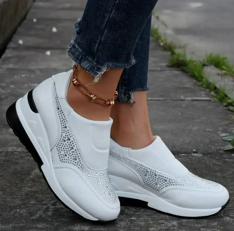 Anna Sneakers | Women's Walking Shoes