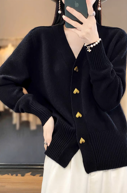 Delphine Cardigan | Cozy Knit Cardigan with Heart Buttons