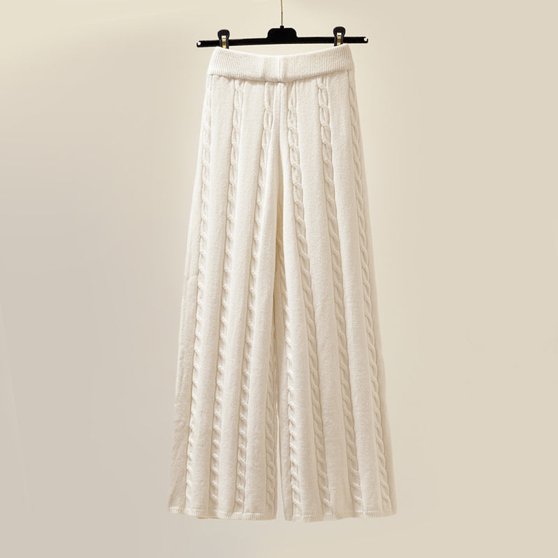 Ieva Two-Piece Set | Women’s Cozy Soft Knit Two-Piece Set