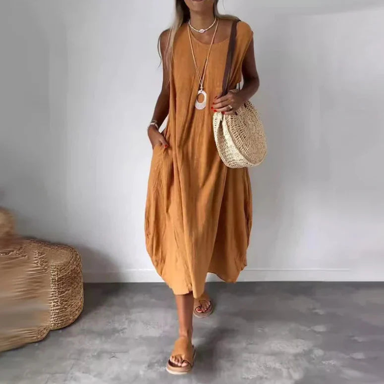 Kourtney Dress | Fashionable Sleeveless Dress with Pocket