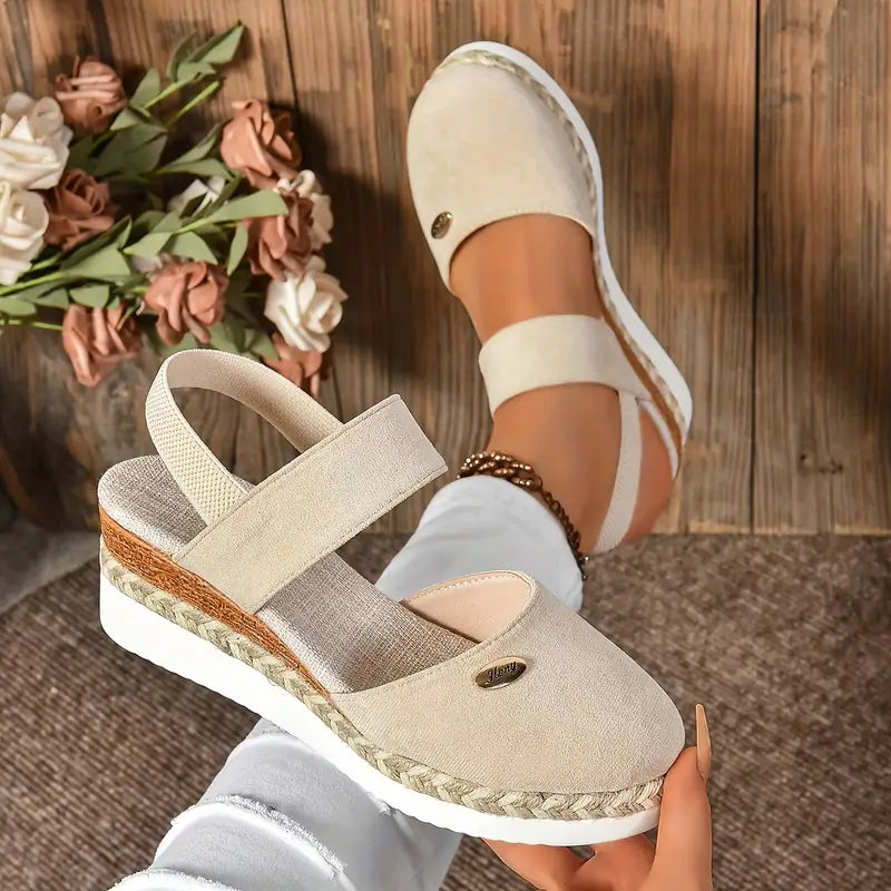 Lorie Sandals | Platform Closed Toe Sandals With Elastic Strap