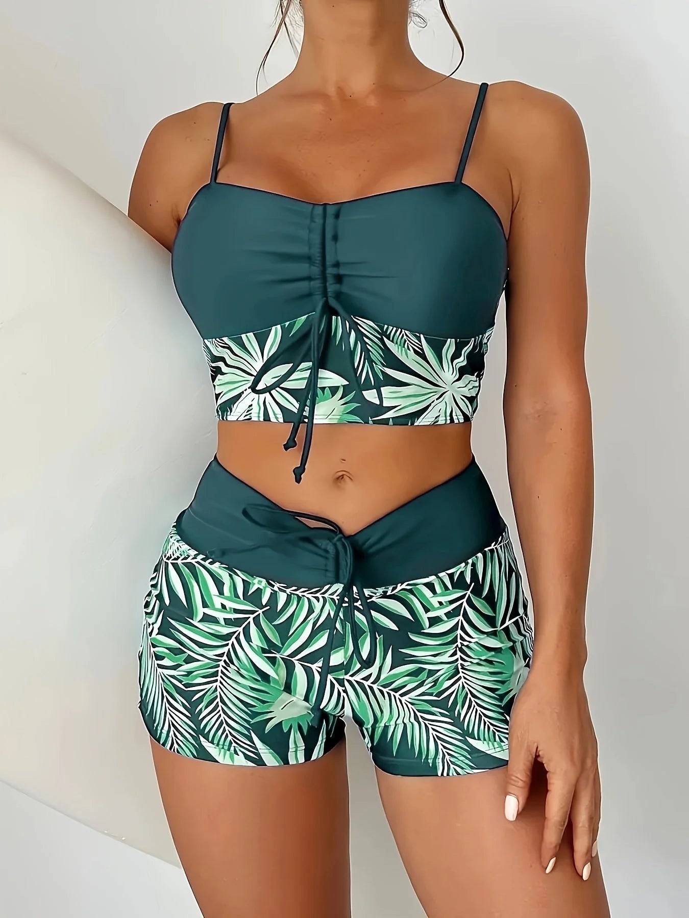 Oaklyn Bikini | Two-Piece Bikini Set with Leaf Print and Boyshorts