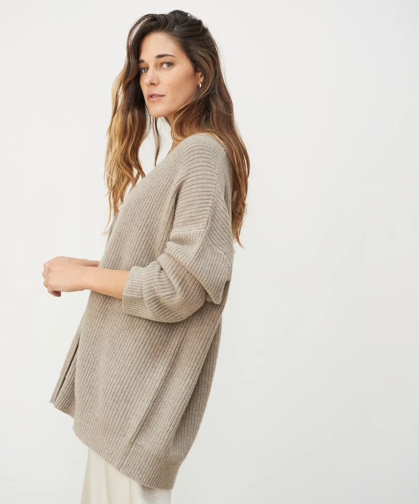 Qamira Cardigan | Women's Autumn V-Neck Button-Up Knit Cardigan