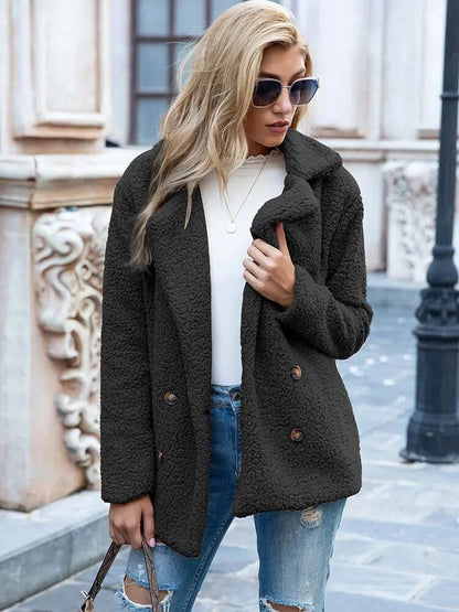 Quissara Coat | Women's Plush Buttoned Winter Coat