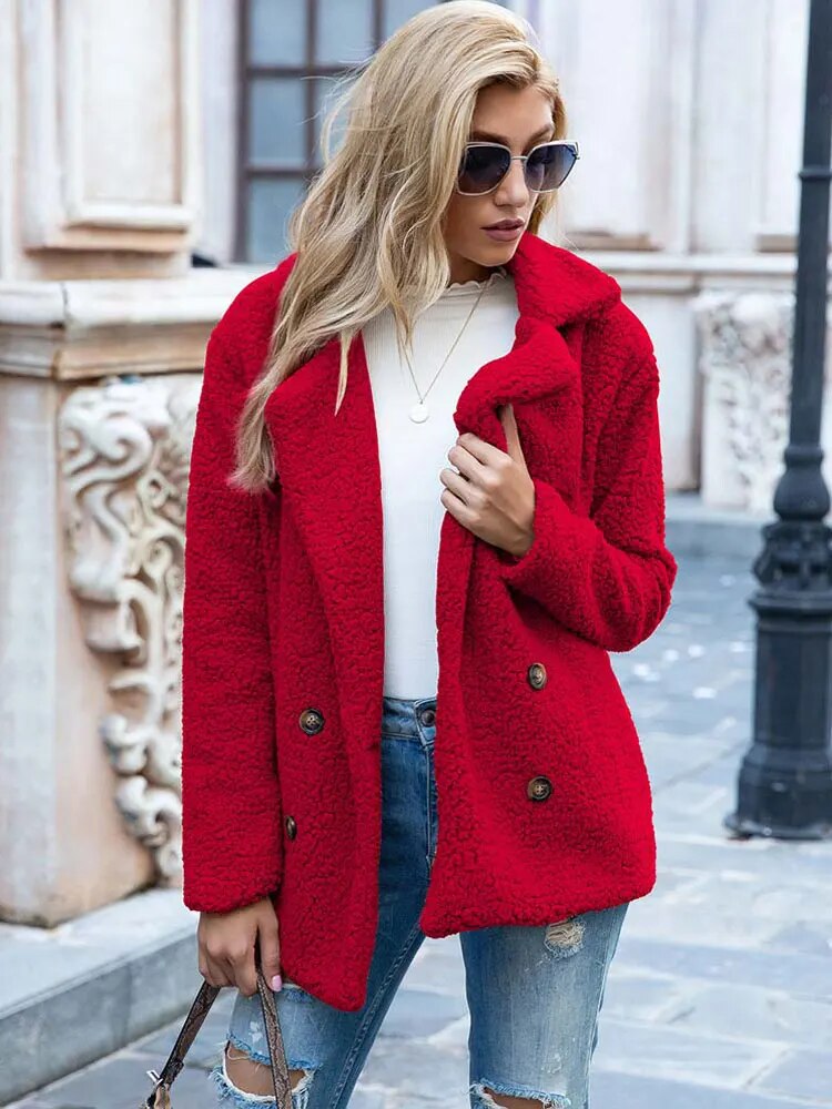 Quissara Coat | Women's Plush Buttoned Winter Coat