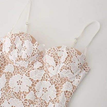 Rianne Dress | Lace Formal Dress – Elegant Sweetheart Neckline