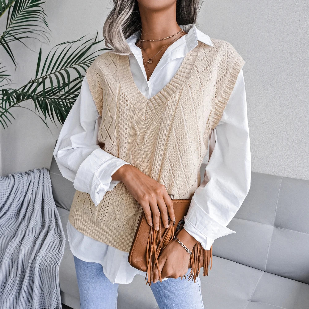 Amelia Textured Knit Cable Knit Sweater Vest | Relaxed Fit V-Neck Sleeveless Sweater Vest
