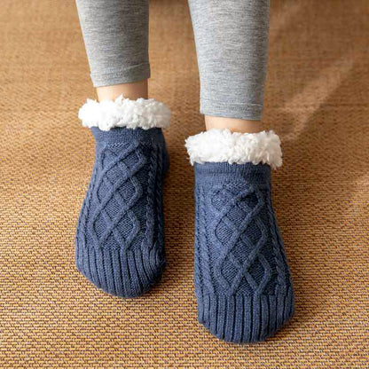 Isla Fitted Slipper Socks | Cable Knit Fur Trim Ankle-Length Slipper Socks