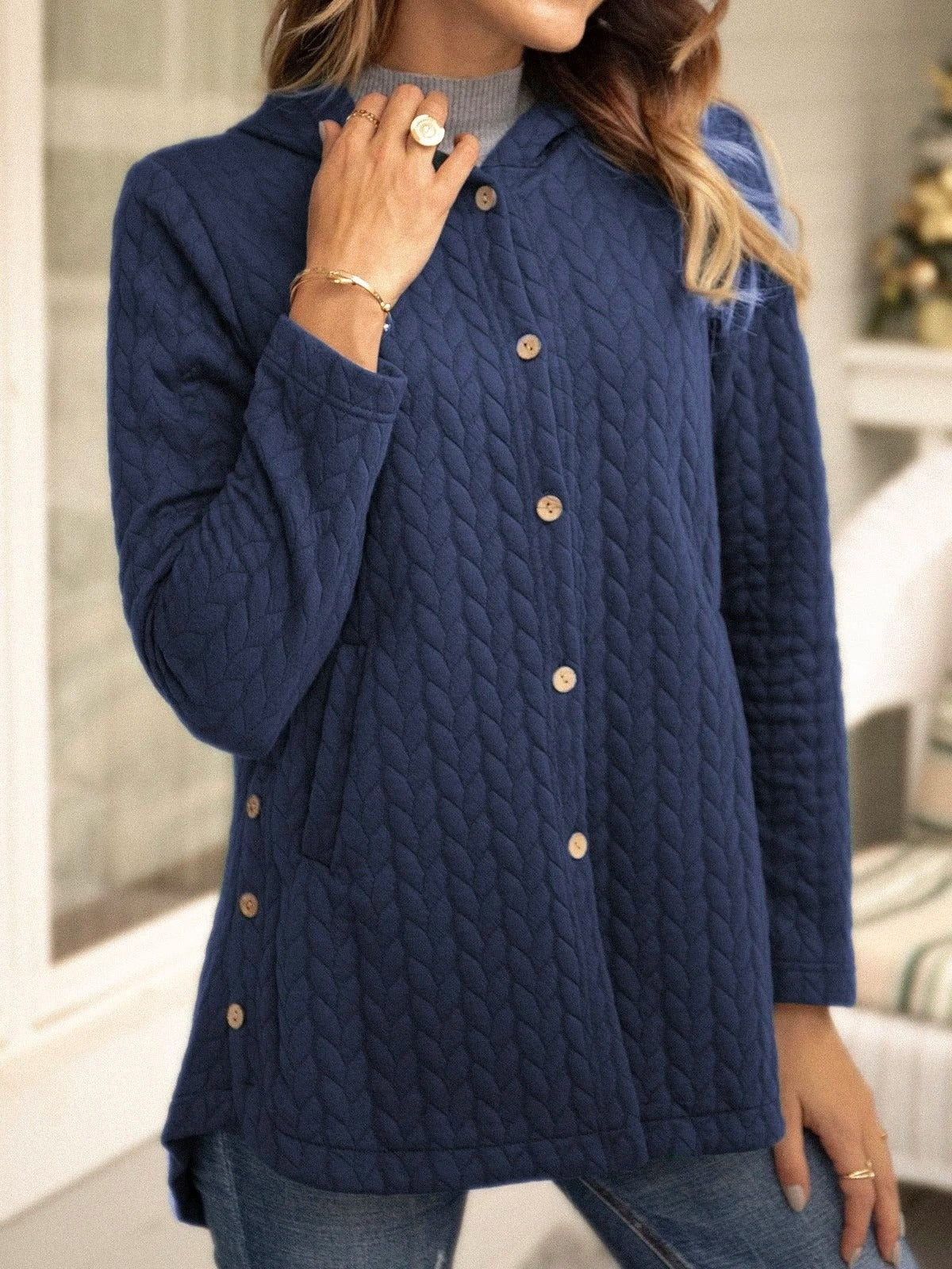 Women’s Hoodie Sweatshirt – Quilted – Relaxed Fit – Button Front – Mid Length Layer