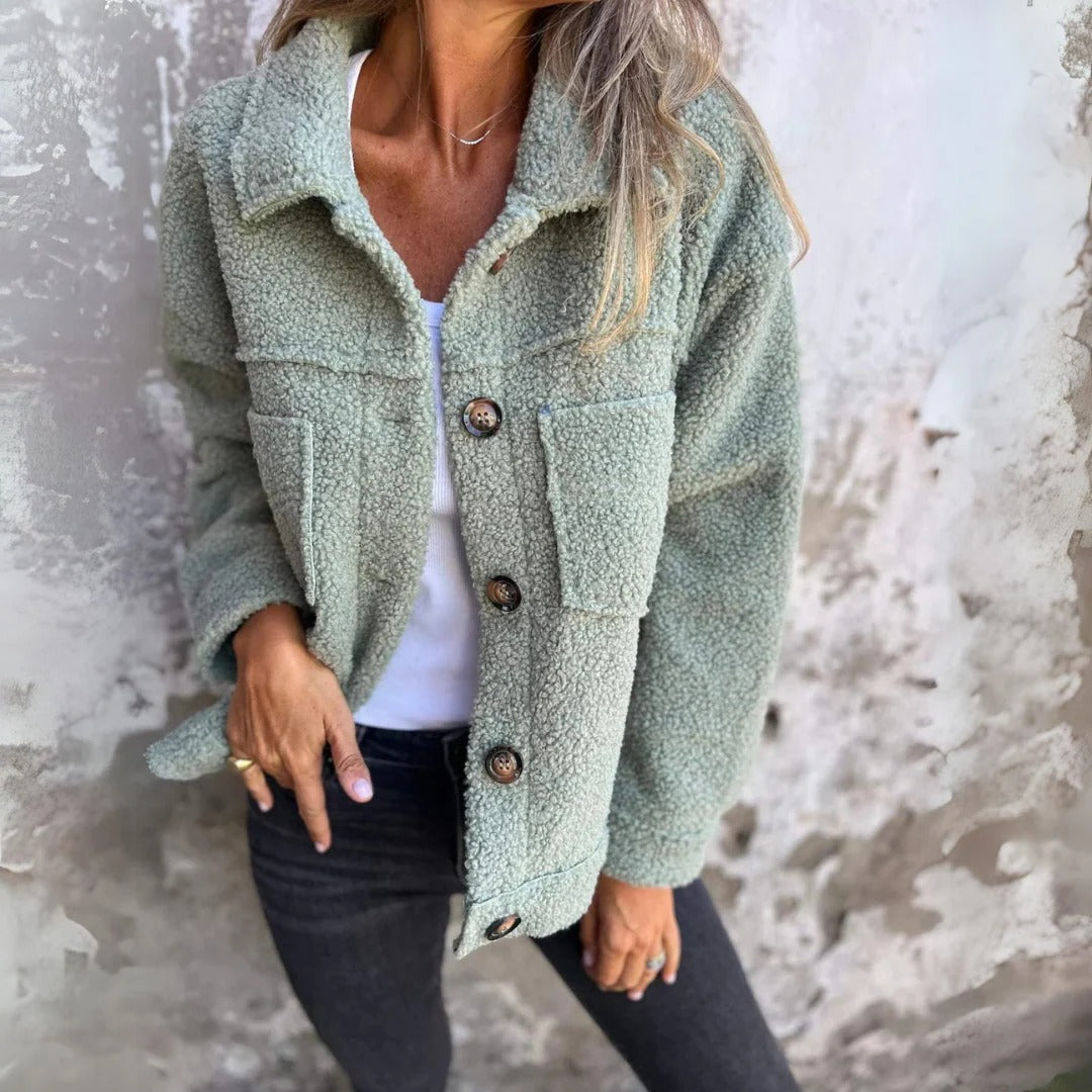 Women’s Jacket – Relaxed Fit – Wool-Like Texture – Wide Lapels – Patch Pockets