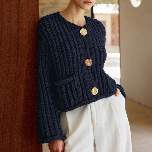 Women’s Knit Cardigan – Chunky Cable Knit – Cropped Fit – Round Neck – Button Front