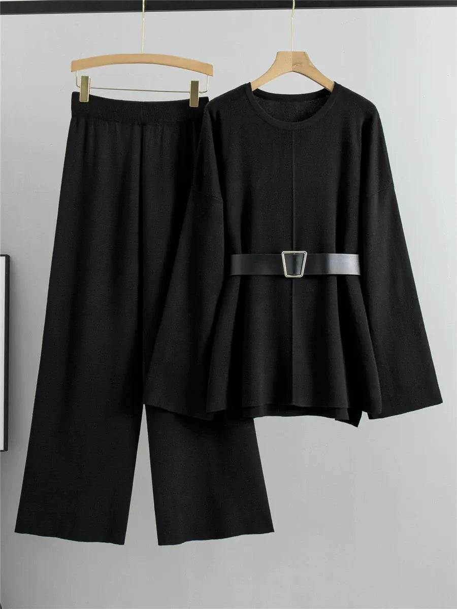 Women’s Knit Two-Piece Set – Relaxed Fit Sweater with Flared Sleeves – Wide-Leg Trousers