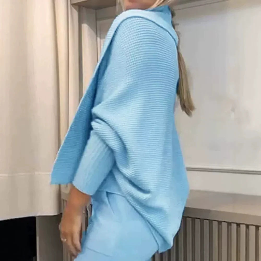 Women’s Knitted Cardigan – Oversized Fit – Ribbed Texture – Revers Collar Design