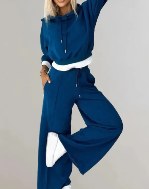 Women’s Loungewear Set – Cropped Hoodie – Wide-Leg Joggers – Relaxed Fit Cotton