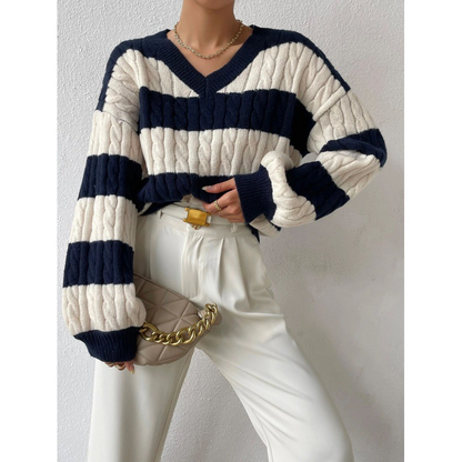 Women’s Oversized Sweatshirt – Relaxed Fit – Wool Blend Cable Knit – V-Neck Striped