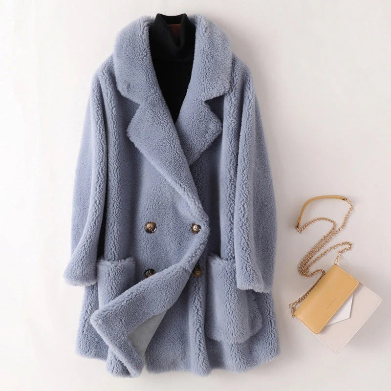 Women’s Shearling Coat – Oversized Fit – Double-Breasted – Notched Lapel – Mid Length