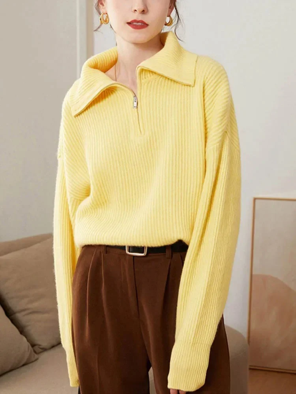 Women’s Sweatshirt – Wool – Relaxed Fit – High Zip Collar – Ribbed Knit Trim