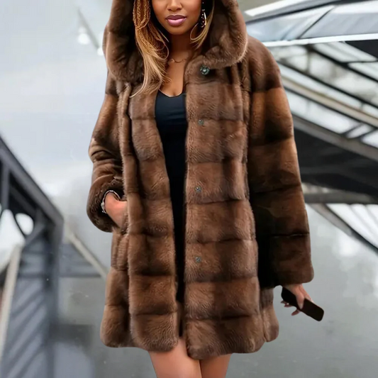 Women’s Trench Coat – Faux Fur – Relaxed Fit – Hooded – Snap Closure – Mid-Thigh