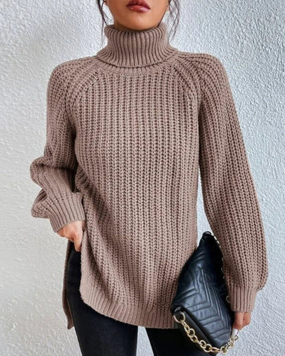 Women’s Turtleneck Sweater – Relaxed Fit – Chunky Knit – Hip Length – Raglan Sleeves