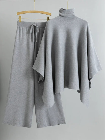 Women’s Two-Piece Knit Lounge Set – High Neck Cape Top – Wide-Leg Trousers – Relaxed Fit