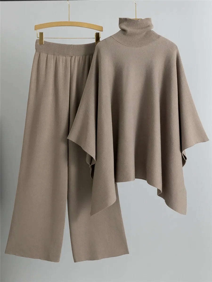Women’s Two-Piece Knit Lounge Set – High Neck Cape Top – Wide-Leg Trousers – Relaxed Fit