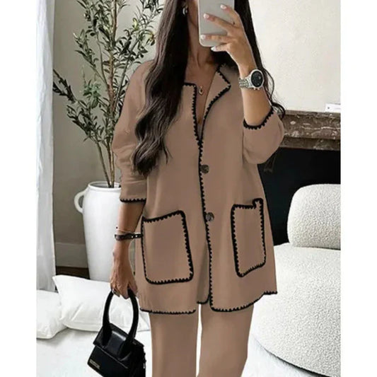Women’s Two-Piece Set – Wool Mix – Relaxed Fit – Patch Pockets – Contrast Piping